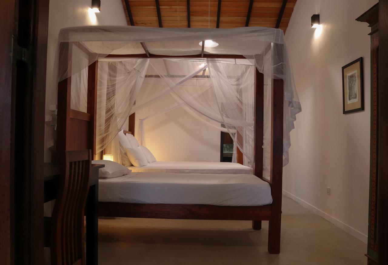 Blue Parrot Beach Villa Ambalangoda  Zewnętrze zdjęcie