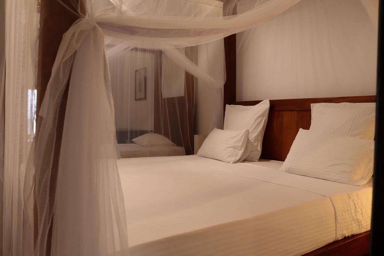 Blue Parrot Beach Villa Ambalangoda  Zewnętrze zdjęcie